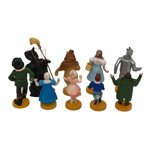 Wizard Of Oz Collectible Figurines Set Of 9 Hand-Painted Miniatures - Picture 4 of 8